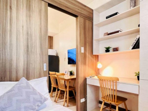 1BR Unit Condotel w Balcony FAME Residences -FM15